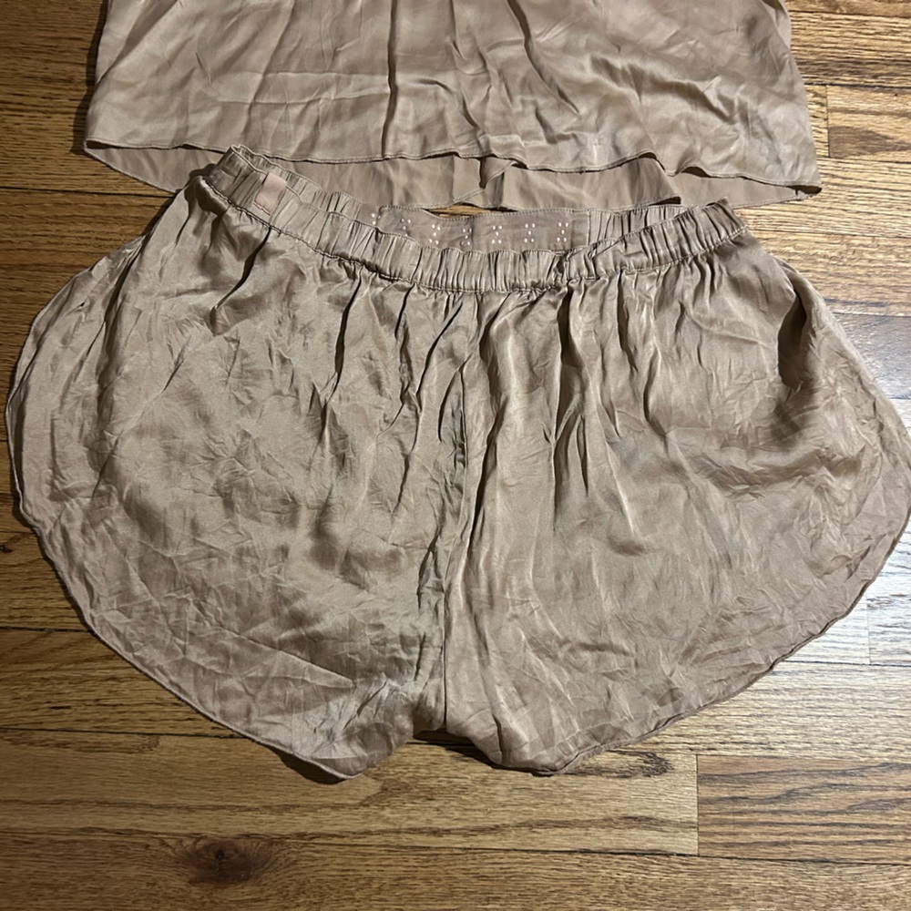 Lunya Tan Sleepwear Set - Picture 3 of 10